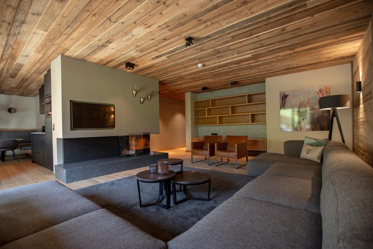 Alpenparks Hotel & Apartment Arlberg Warth Mit Pool Eksteriør bilde