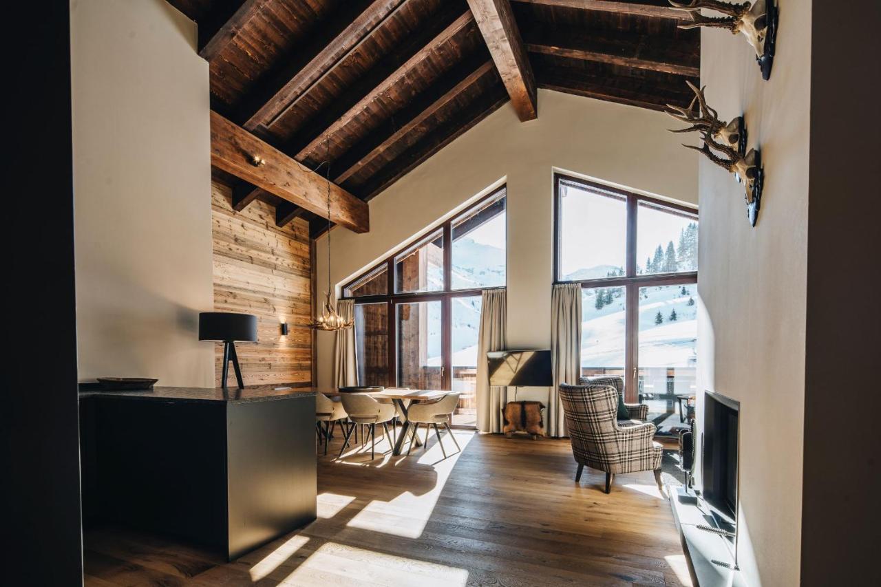 Alpenparks Hotel & Apartment Arlberg Warth Mit Pool Eksteriør bilde