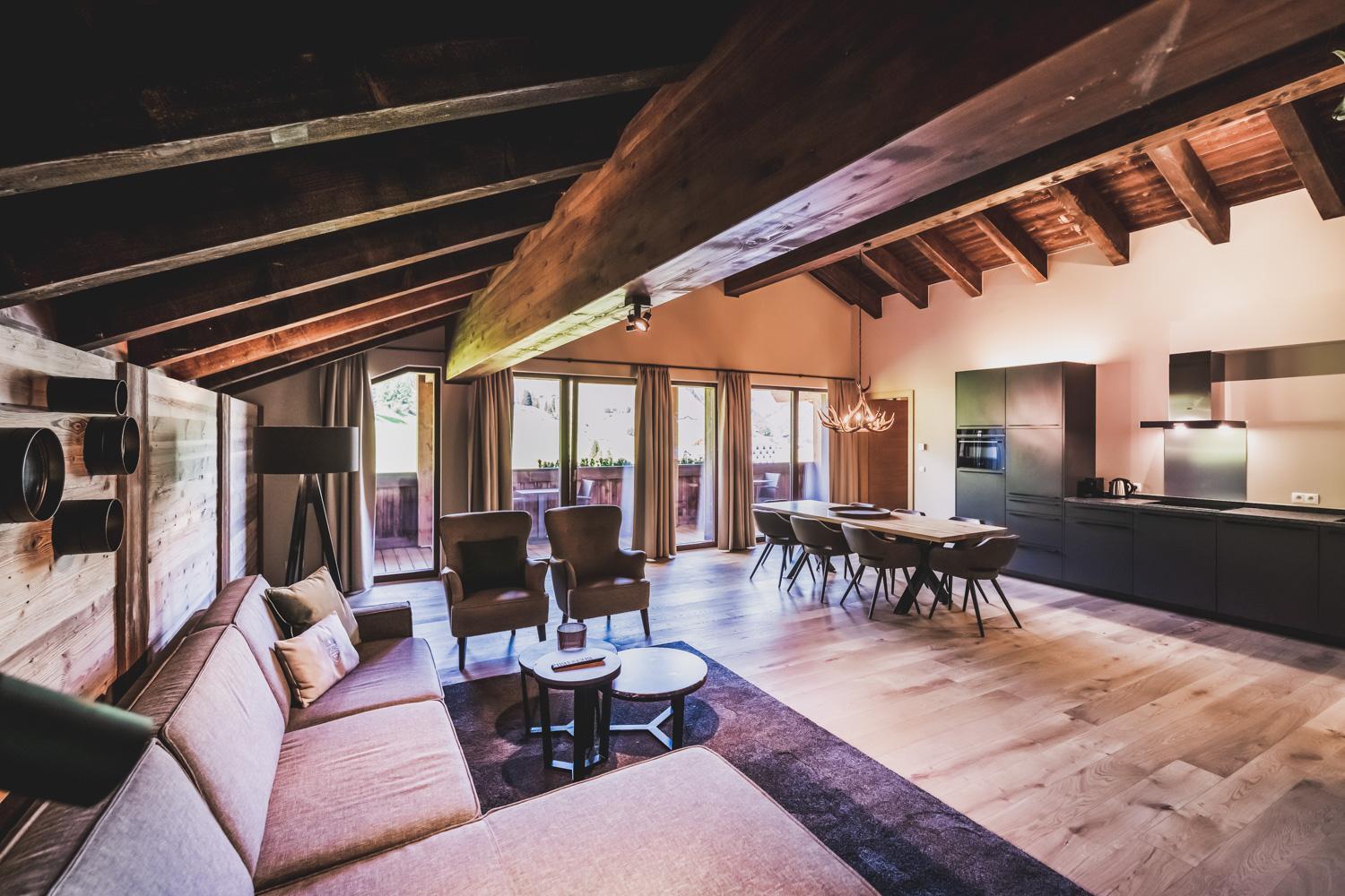 Alpenparks Hotel & Apartment Arlberg Warth Mit Pool Eksteriør bilde