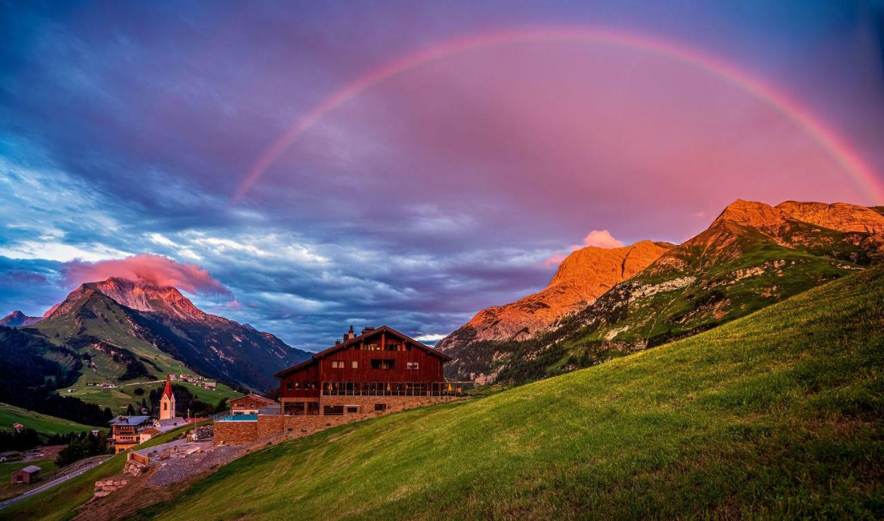 Alpenparks Hotel & Apartment Arlberg Warth Mit Pool Eksteriør bilde
